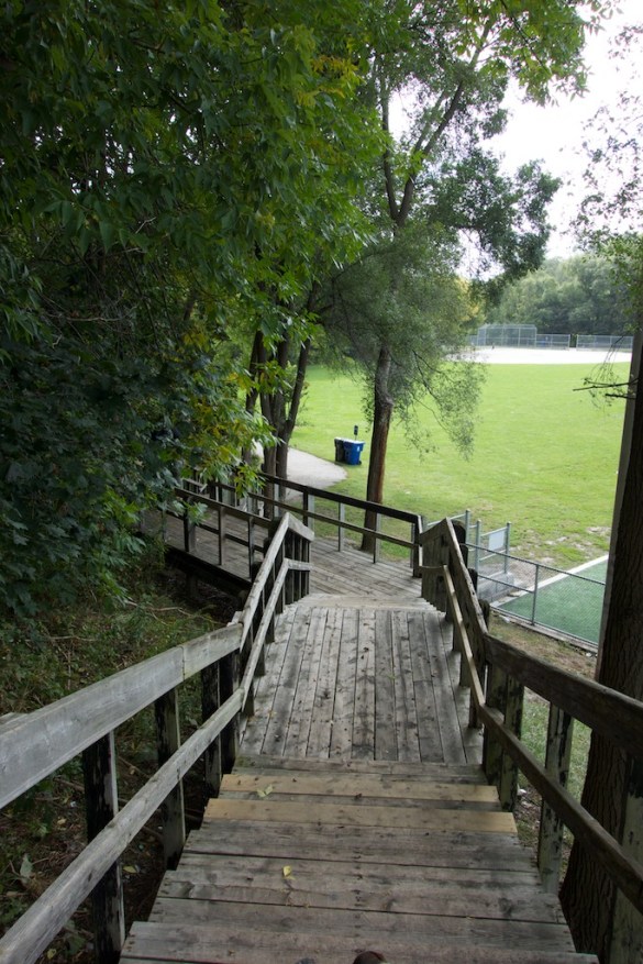 People can now see a bin when descending the stairs.